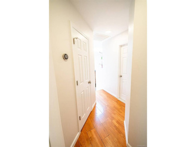 Beautiful legal 2-family home in the Bronx, perfect for an - photo 7