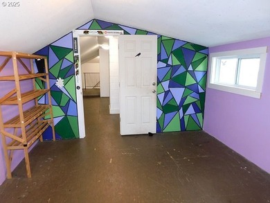 Step into the welcoming entryway, where gleaming hardwood floors - photo 33