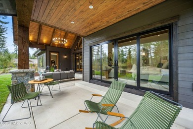 Stunning Single-Level Home with Bonus Suite in Gated Community - - photo 35