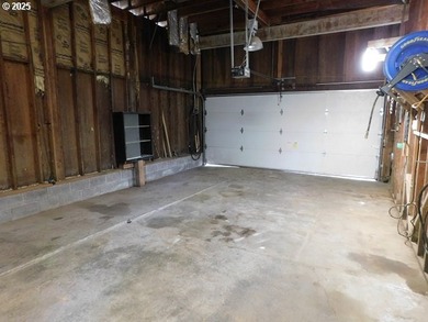 Step into the welcoming entryway, where gleaming hardwood floors - photo 38