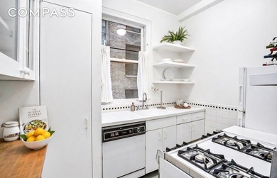 PERFECT PARK AVENUE ONE BEDROOM! A special home on one of - photo 3