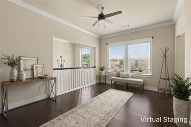 Experience luxury living in one of Laurel Canyon's most - photo 4