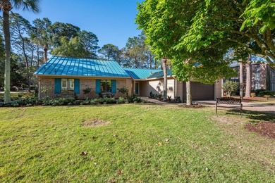 Stunning Renovated Golf Course Home in Bluewater Bay - Niceville - photo 1
