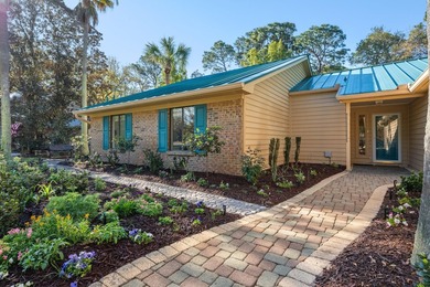 Stunning Renovated Golf Course Home in Bluewater Bay - Niceville - photo 4
