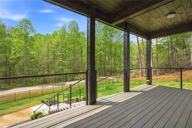 Beautiful move-in ready home featuring modern finishes, lake - photo 5