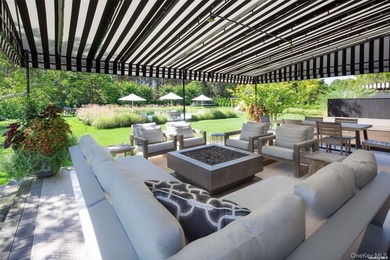 SHINNECOCK HILLS - A Private Retreat with Resort-Style - photo 17