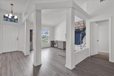 Discover the perfect combination of space, comfort, and location - photo 17