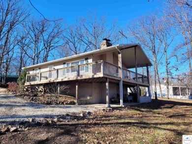 Lake Home For Sale in Pittsburg, Missouri