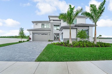 (private lake, pond, coastal) Home For Sale in Palm Beach Gardens Florida