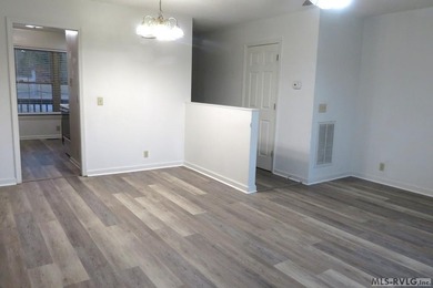 This three-story WATERFRONT townhome is an excellent investment - photo 11