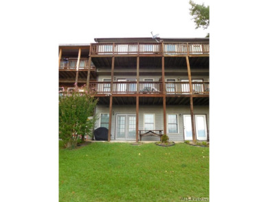 This three-story WATERFRONT townhome is an excellent investment - photo 31