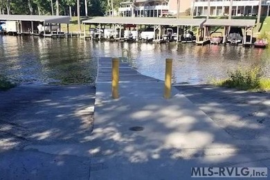 This three-story WATERFRONT townhome is an excellent investment - photo 38