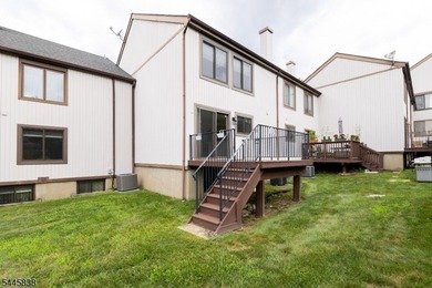 Welcome to this meticulously kept 2-bedroom townhouse complete - photo 43