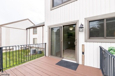 Welcome to this meticulously kept 2-bedroom townhouse complete - photo 47