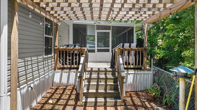 Welcome to 382 & 386 Roys Rd in Steinhatchee, Florida a peaceful - photo 7