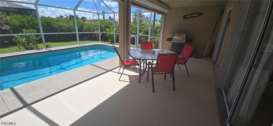 Back on the market due to buyer financing. Sharp and inviting SW - photo 11