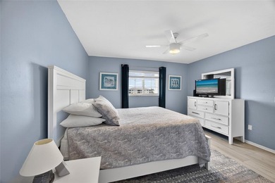 Under contract-accepting backup offers. TOP FLOOR! TURNKEY - photo 19