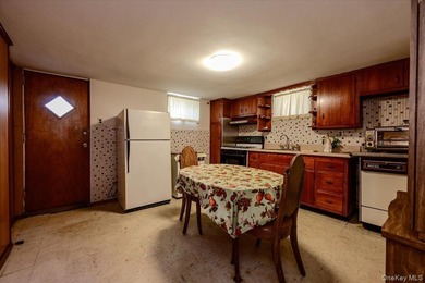 Welcome to 3061 LaSalle Avenue, a well-maintained multifamily - photo 25