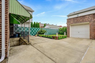 Welcome to 3061 LaSalle Avenue, a well-maintained multifamily - photo 32