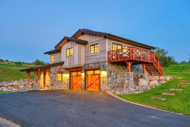 A custom-built legacy home within the gates of Marabou Ranch - photo 35