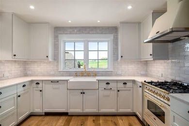 A custom-built legacy home within the gates of Marabou Ranch - photo 36