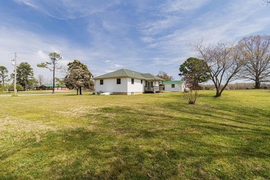 Peaceful country life awaits! This 2 bedroom, 2 bathroom home is - photo 38