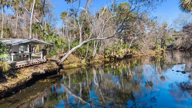 Experience timeless Old Florida charm with this rare waterfront - photo 2