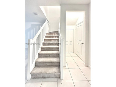 This 3-bedroom, 3.5-bath townhome in Via Ventura delivers the - photo 4