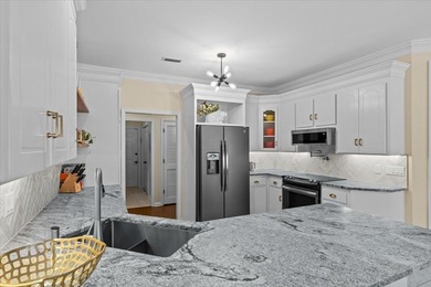 Open House Sunday, February 22 from 2-4 PM! Move-in ready and