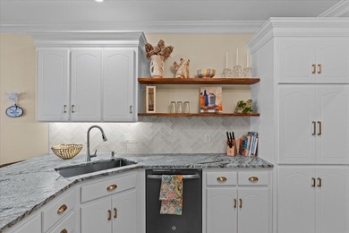 Open House Sunday, February 22 from 2-4 PM! Move-in ready and