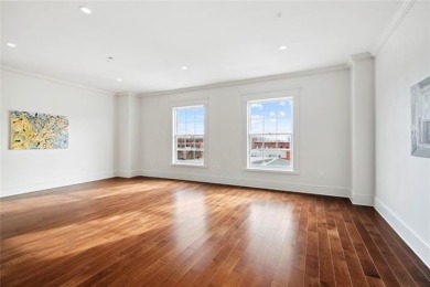 Welcome to the Kalorama Building - refined luxury condominium