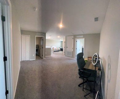 Buyers financing fell thru, exquisite waterfront luxury home - photo 30