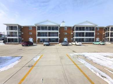 St Clair River Condo For Sale in Marine City Michigan