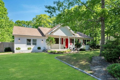 Nestled in the highly sought-after Tiana Shores enclave of - photo 2