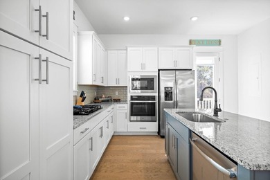 Sleeping up to 10 guests, 62 Charming Way offers two bedrooms - photo 9