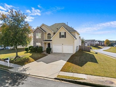 (private lake, pond, coastal) Home Active Under Contract in Covington Georgia