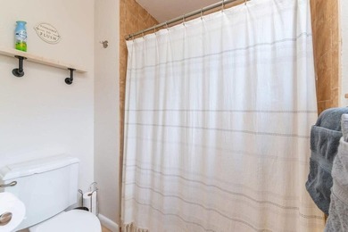 Beautifully updated and meticulously maintained home in a great - photo 12