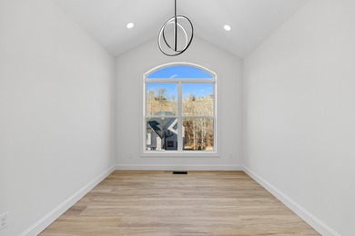 Remarkable new construction in premier lakefront community - photo 13