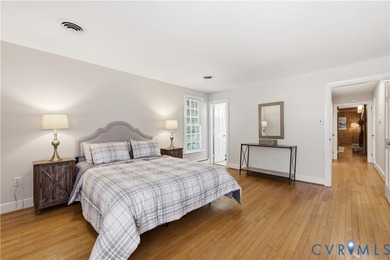 Gorgeous one owner well maintained custom built home in Bexley! - photo 16