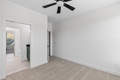 Remarkable new construction in premier lakefront community - photo 23
