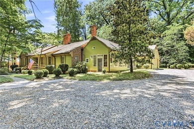 Gorgeous one owner well maintained custom built home in Bexley! - photo 30
