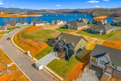 Remarkable new construction in premier lakefront community - photo 38