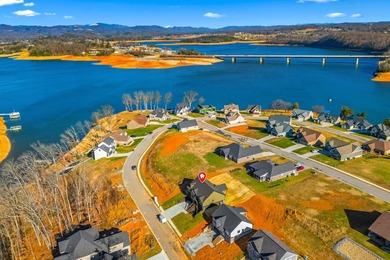 Remarkable new construction in premier lakefront community - photo 40