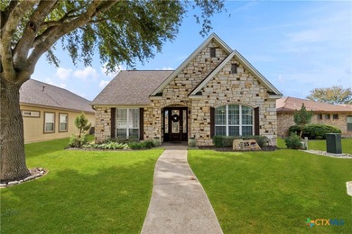 Lake McQueeney Home Active Under Contract in New Braunfels Texas