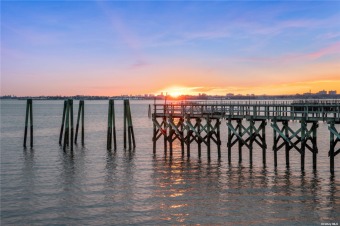 Long Island Sound Home For Sale in Sands Point New York