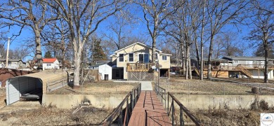 Lake Home For Sale in Warsaw, Missouri