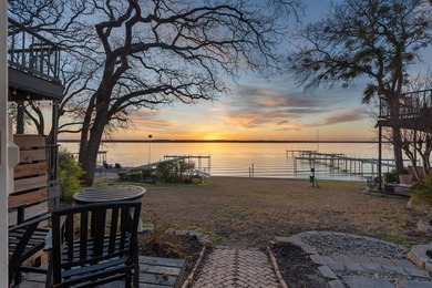 Lake Condo For Sale in Fort Worth, Texas