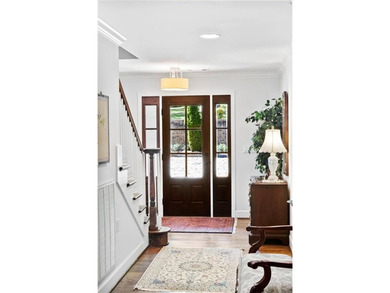 Embrace the beauty of lakeside living in this magnificent home - photo 14