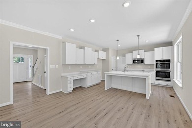 Designed for buyers who want space, style, and a true lake - photo 16
