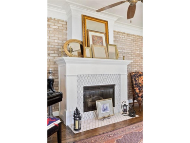 Embrace the beauty of lakeside living in this magnificent home - photo 23